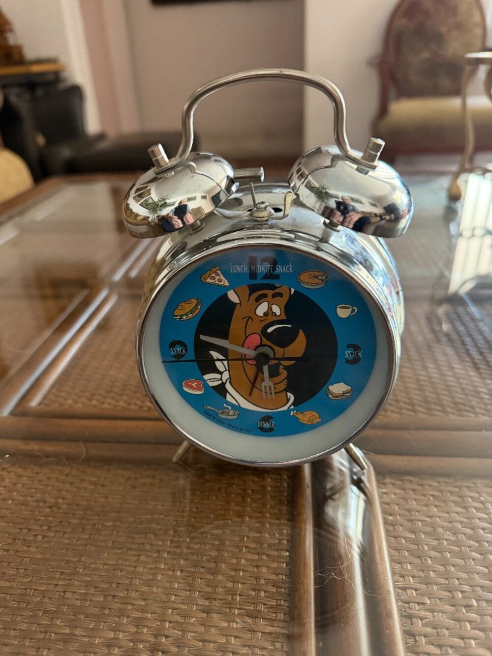 Scooby Doo Snacks Bell Alarm Clock Wind Up 1997 Warner Bros Studio